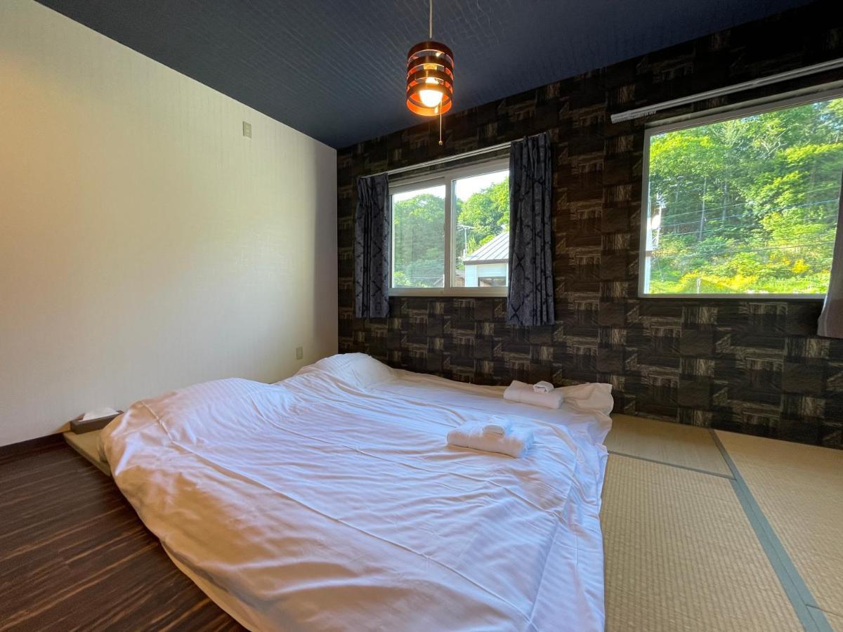 Niseko Villa Kiraku Hou ภายนอก รูปภาพ